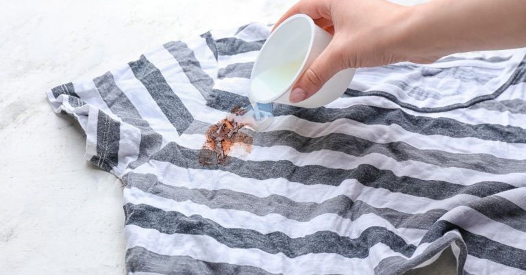 Remove Oil Stains from Clothes